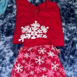Dreams Co Snowflake long sleeve pajama set. Size 3X.